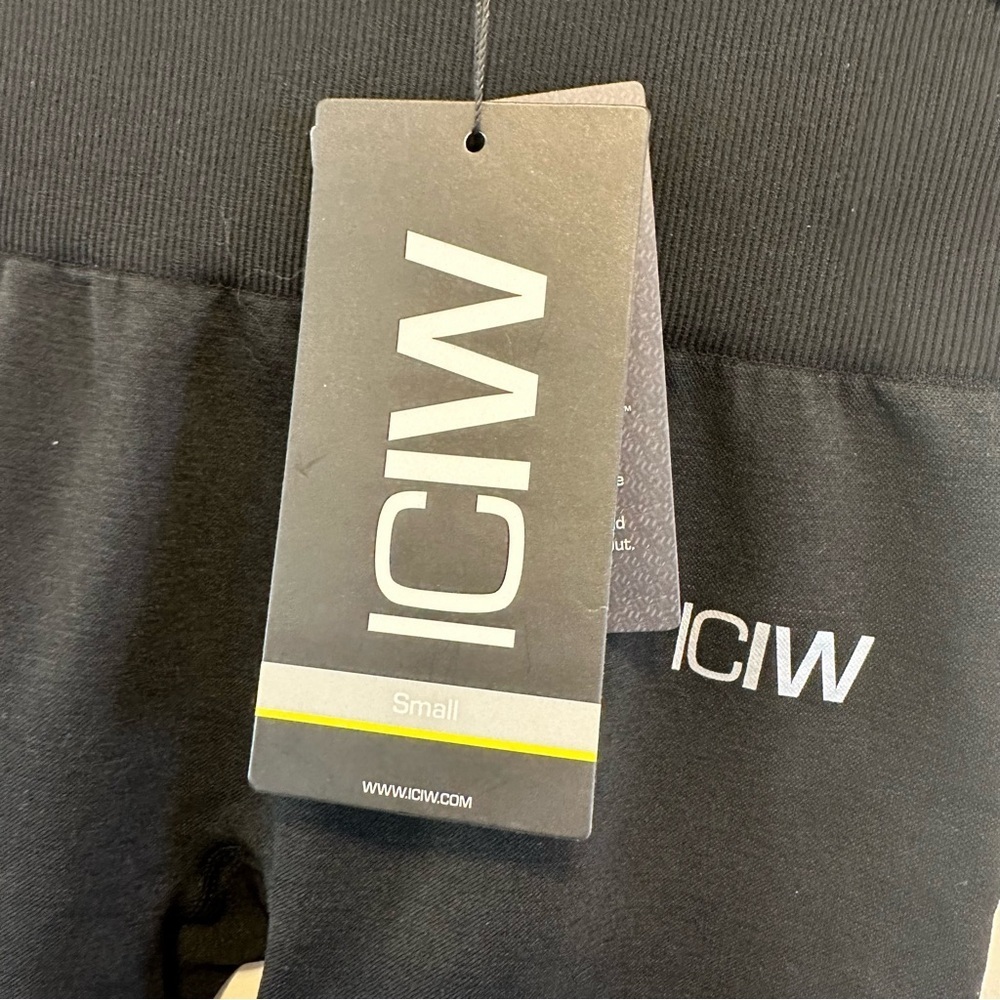 ICIW Leggings Queen Mesh Seamless Black Size Small - Picture 6 of 7